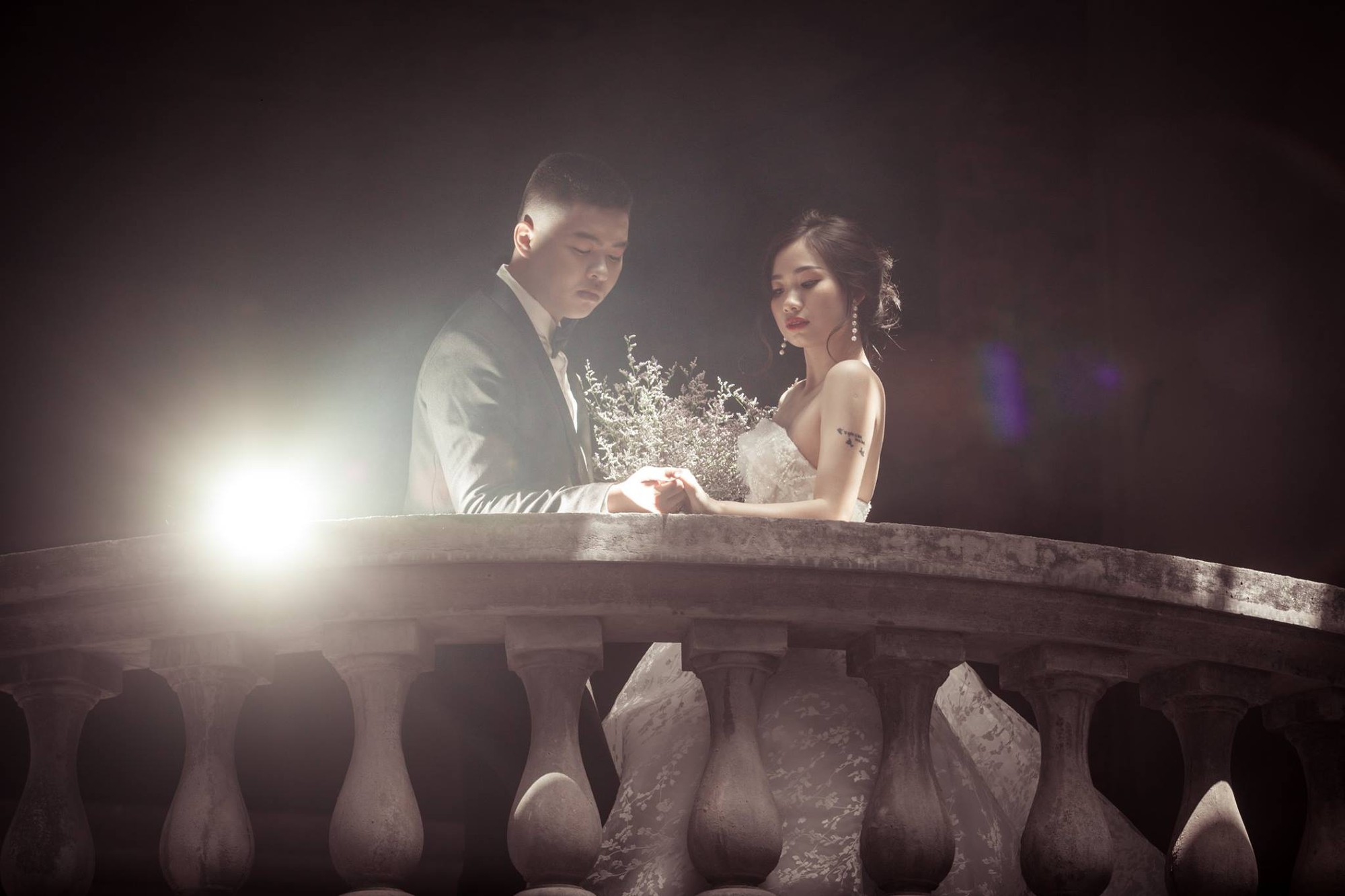 Chuyện tình chàng trai bạn say nắng năm lớp 9 giờ đã là chồng sau 5 năm 2 tháng 16 ngày yêu nhau